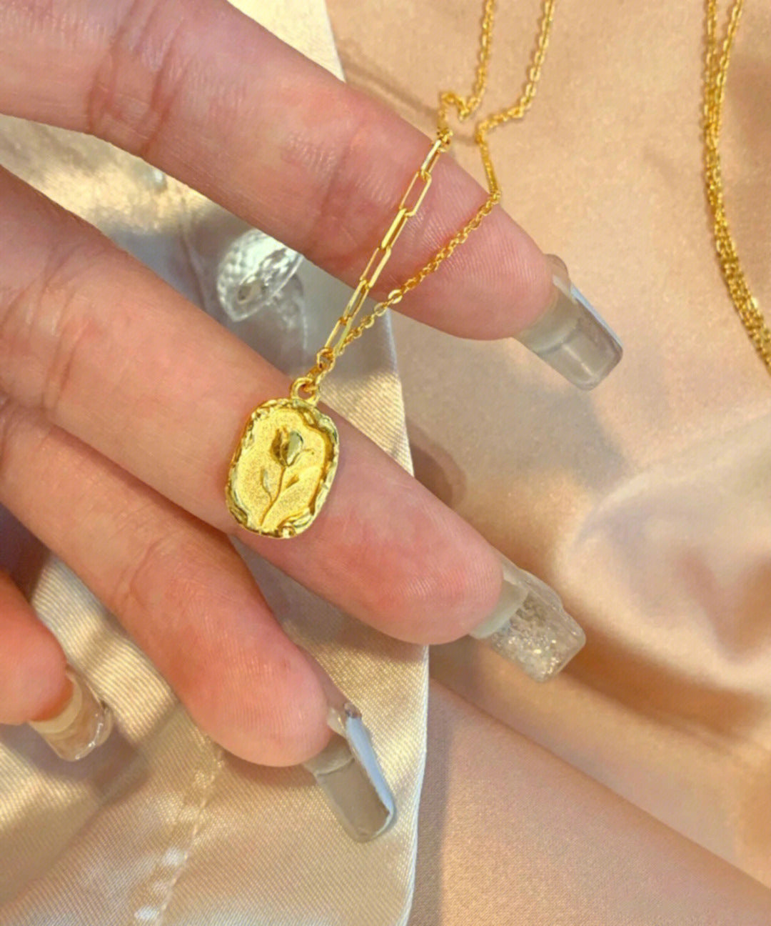 Women's Sterling Silver Tulip Necklace