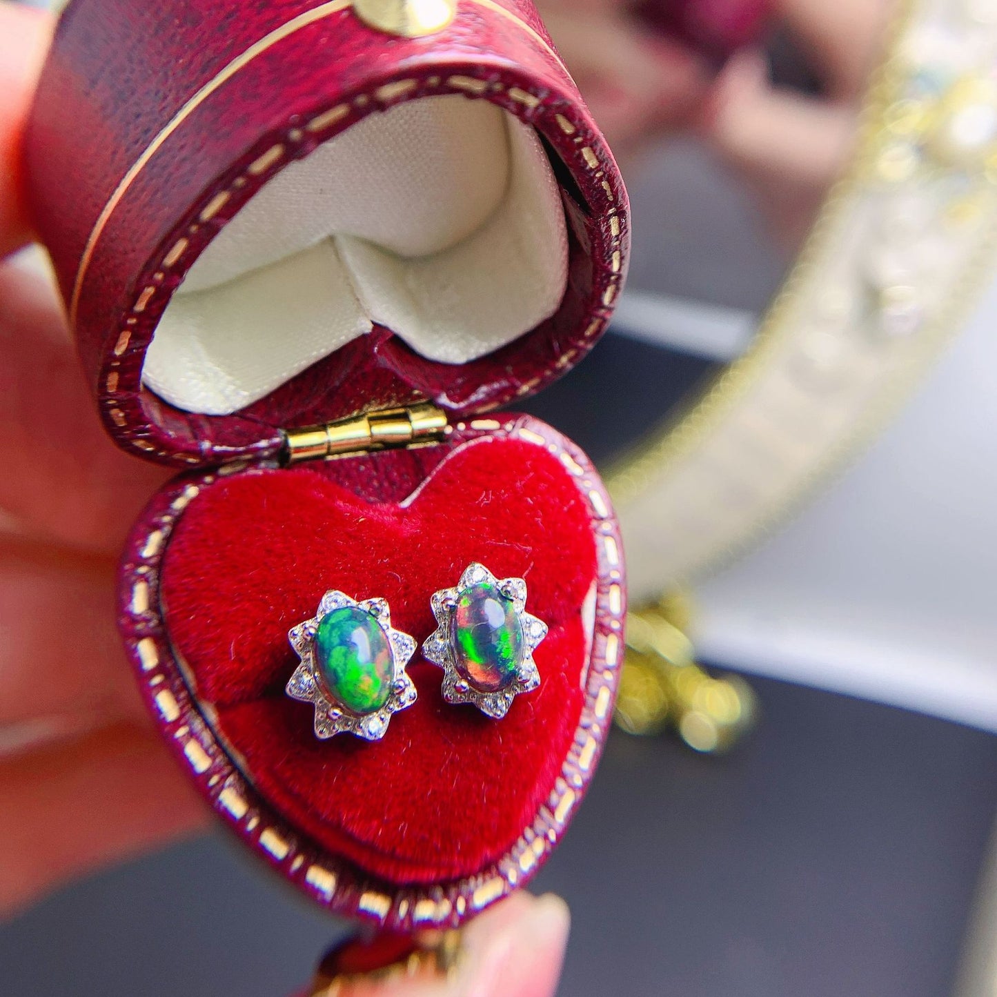Natural Colorful Black Stud Earrings 925 Silver