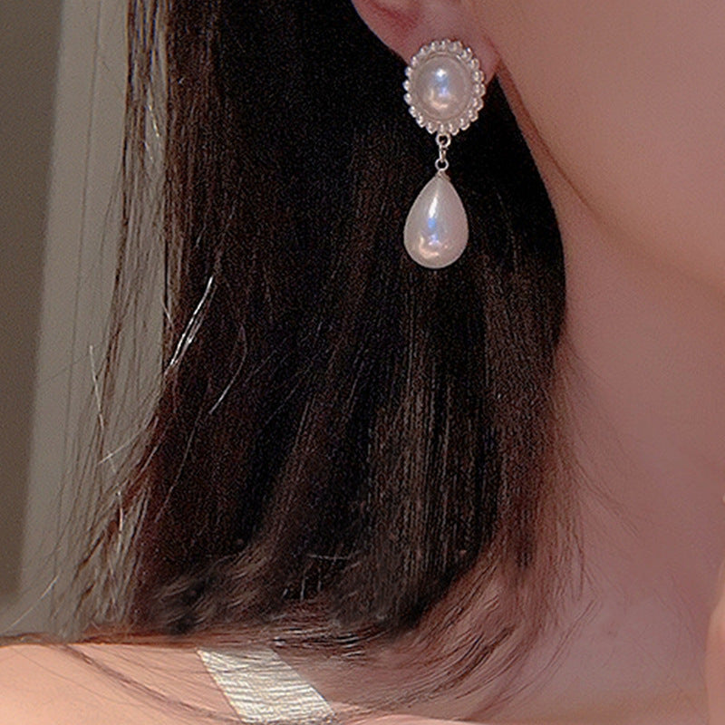Women's Pearl Metal Alloy Earrings